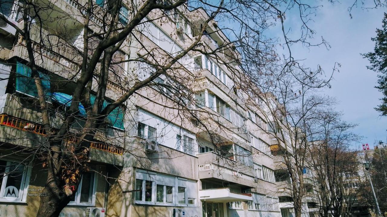 Ferienwohnung Men Who Knit Belgrad Exterior foto