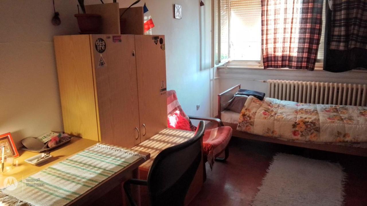Ferienwohnung Men Who Knit Belgrad Exterior foto
